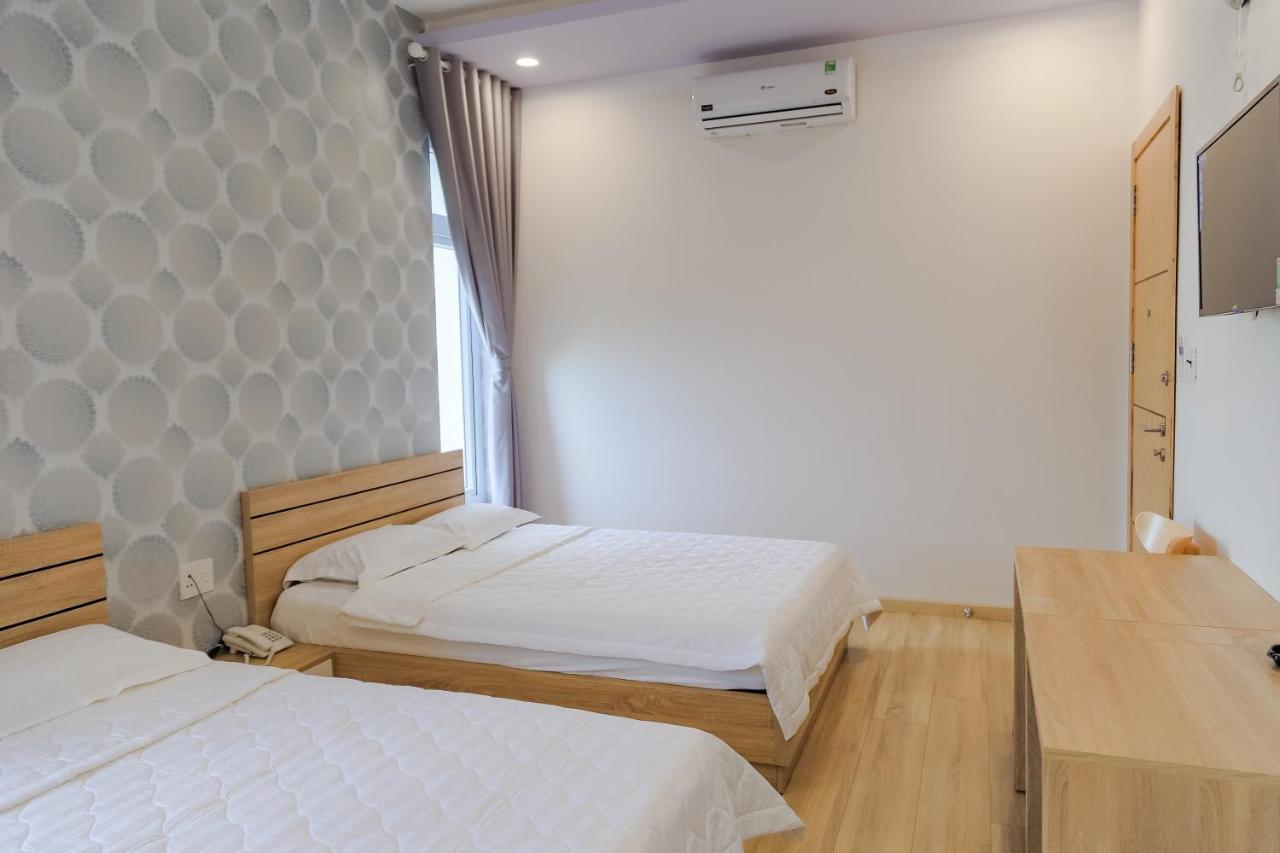 Nam Anh Hotel Буон Ма Туот Екстериор снимка