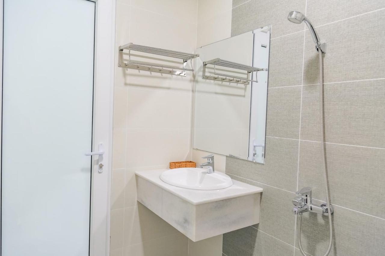 Nam Anh Hotel Буон Ма Туот Екстериор снимка